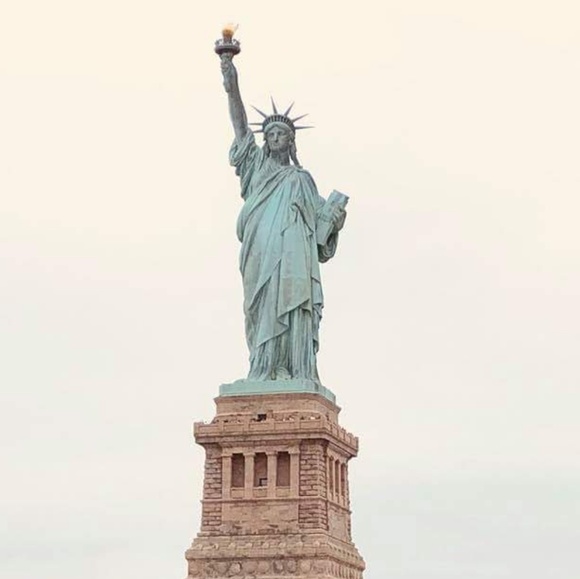 All offers are welcome . Posh Ambassador - Picture 4 of 8